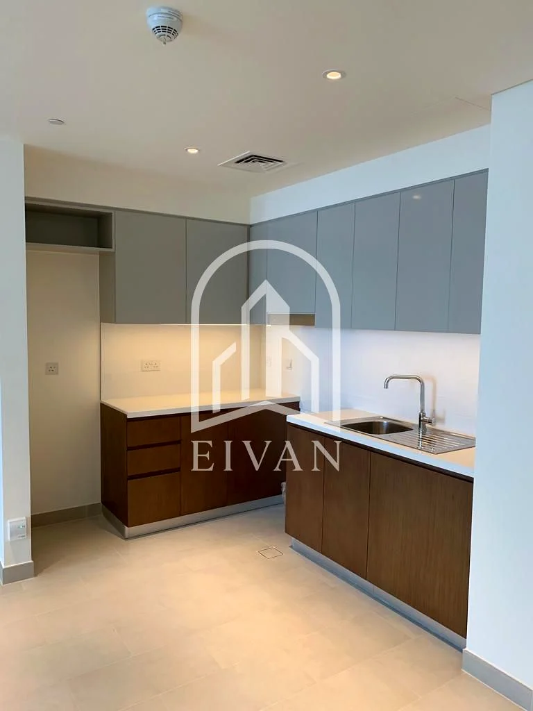 Elegant 1BR | Skyline Views | Creek Rise Tower 163760027433857113