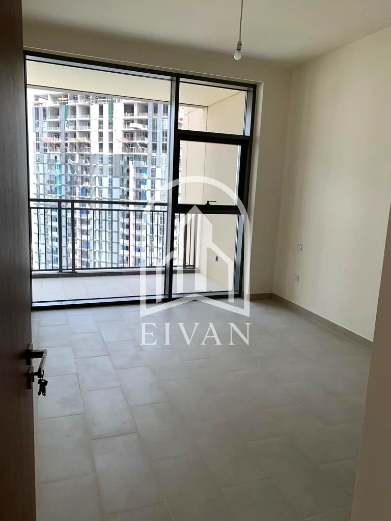 Elegant 1BR | Skyline Views | Creek Rise Tower 163760027433857111
