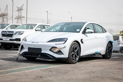 BYD SEAL / RIGHT HAND DRIVE / Premium(650km)