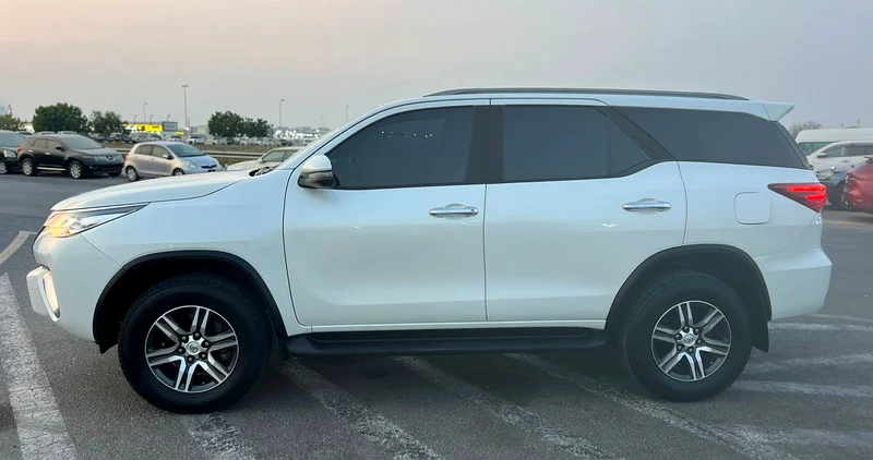 2019 Toyota Fortuner EXR 2.7 L V4 -AWD 4x4 - Rear CAM - Cruise Control - No accident -63613132373762113