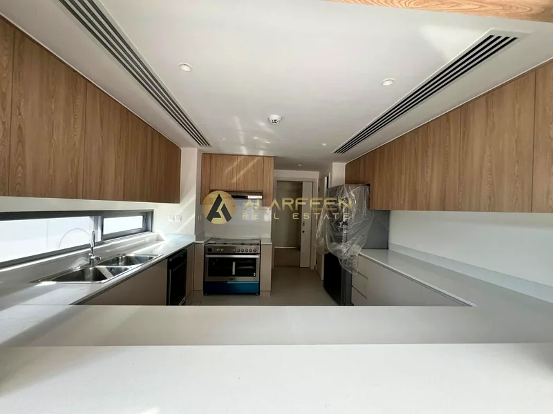 Largest Plot | Semi Detached | Roof Access |5BR+Maid63751983198851114