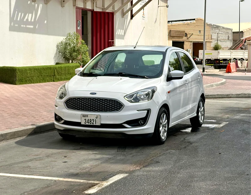 Alloy wheels, Bluetooth not negotiable Rims and price final63612057085443111