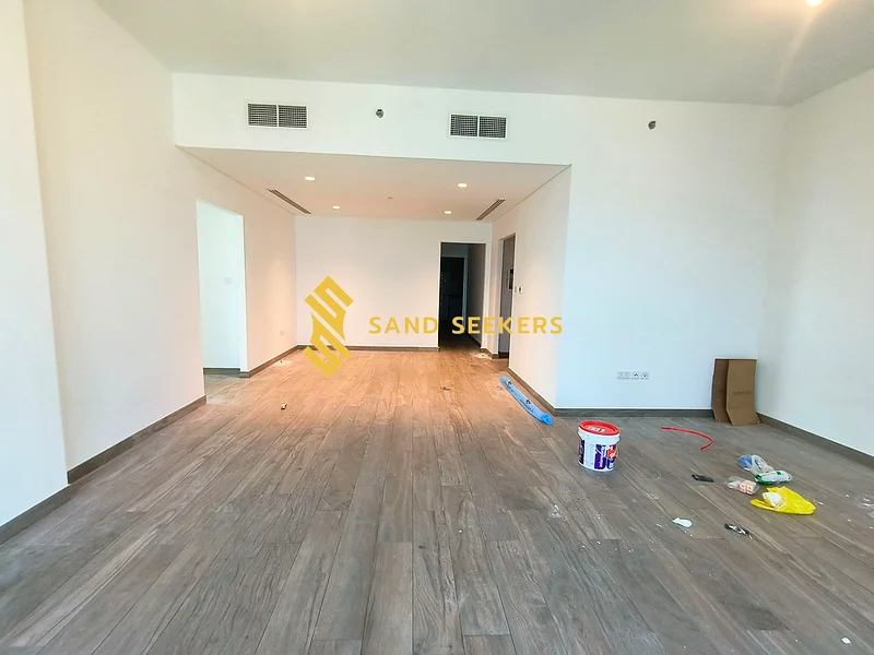 شقة بغرفتي نوم مع إطلالة على البحر | بدون رسوم مبرد | منطقة البطين | 150 ألف درهم63625224163074113
