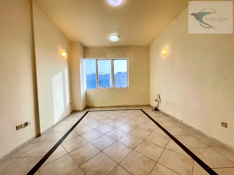 شقة 2 بيدروم مشمسة | تكييف مركزي | شارع الفلاح الإيجار: 70 ألف درهم سنويًا63625130766595113