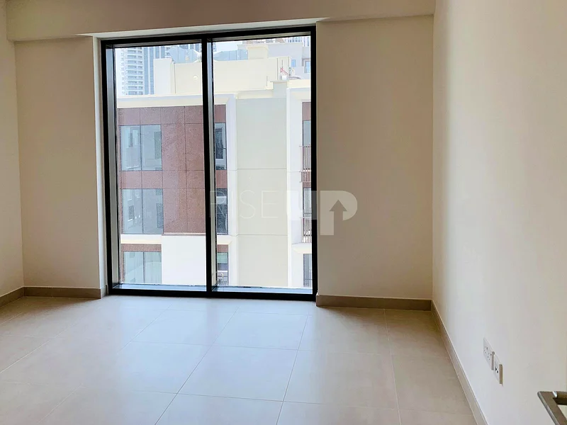 Brand New | Luxurious | Ready to Move64025486838530113