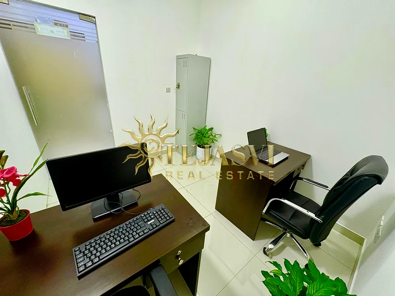 Amazing Office | Direct from Owner | Free Utility63618315081090111
