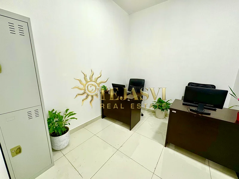 Amazing Office | Direct from Owner | Free Utility63618315081090114