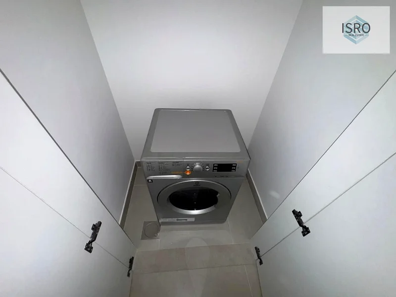 Spacious 4br middle unit with maid room63654746299523113