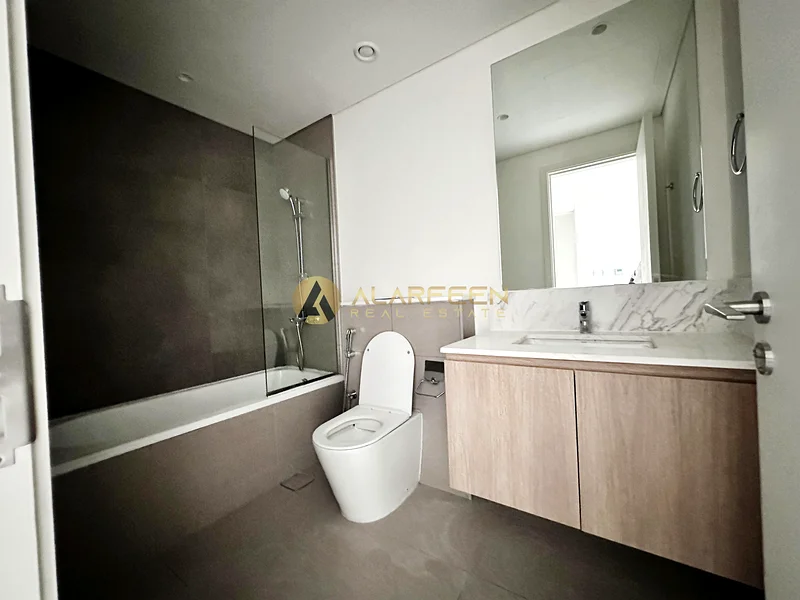 Single Row | Next To Spinneys | 3BR+Maid63751404797186114