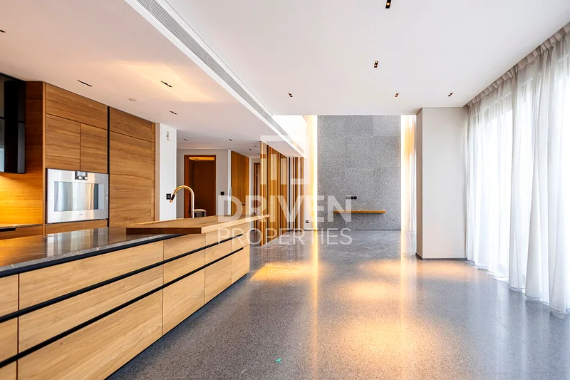 Upgraded Layout | High Floor | Duplex Type63948597757698111