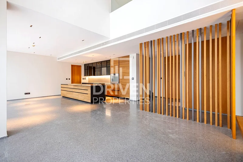 Upgraded Layout | High Floor | Duplex Type63948597757698110