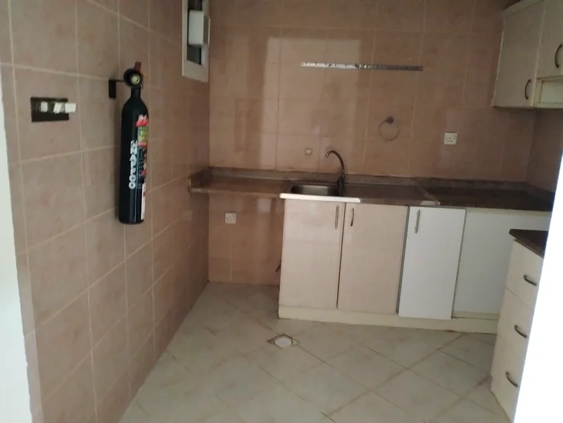 STUDIO AVAILABLE FAMILY BUILDING AL NAHDA DUBAI BORDER63707133722497114