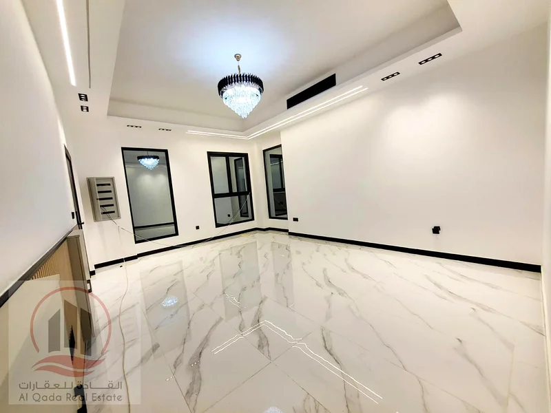 فيلا للبيع، شاملة رسوم التسجيل، في منطقة البحية، عجمان. 6 غرف نوم رئيسية، وصالة، وقاعة، وغرفة خادمة. ملكية تامة لجميع الجنسيات63881804742273114