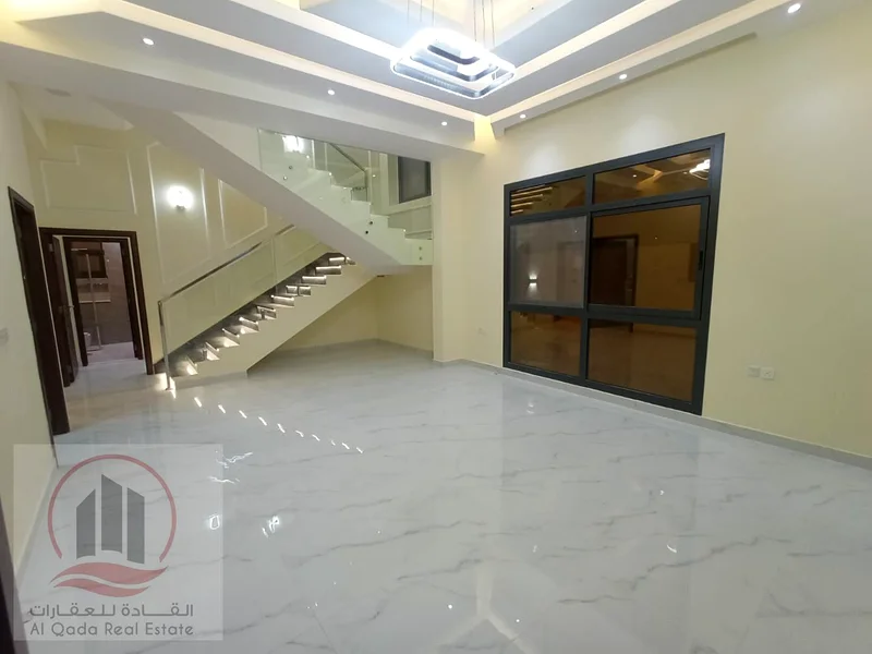 فيلا للبيع، متضمنة رسوم التسجيل، في عجمان آل هيويو. 6 غرف نوم رئيسية، وصالة، وقاعة، وغرفة خادمة. ملكية حرة لجميع الجنسيات63903396139777112