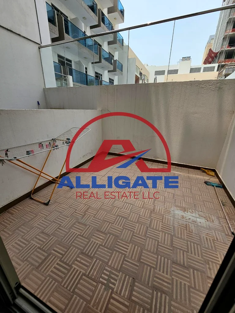 Fully Furnished / with Balcony / Good Condition /63778351231875113