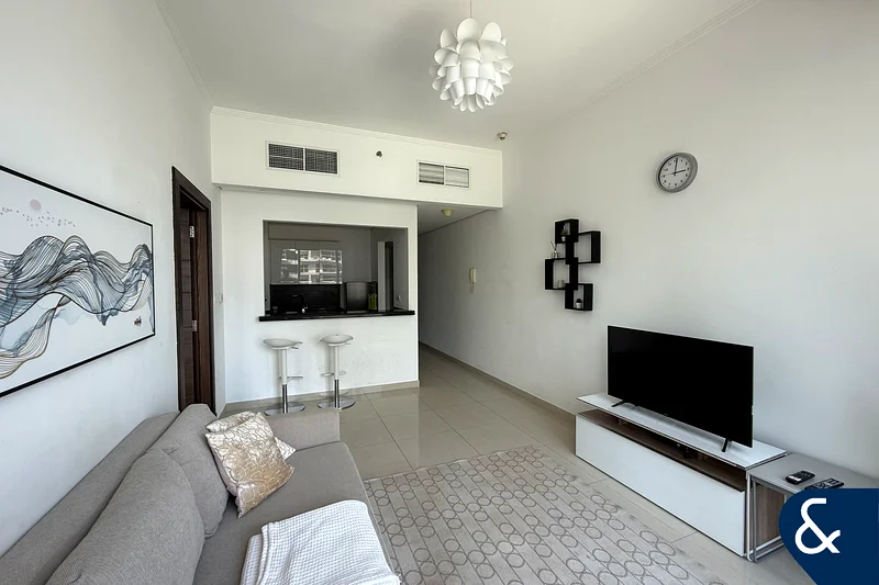 Vacant | Prime Location | One Bed  | Modern63774814065793114
