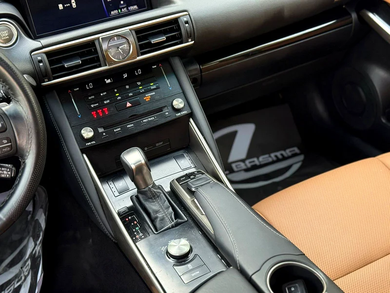 Lexus IS300F-SPORT KIT63612074378369114