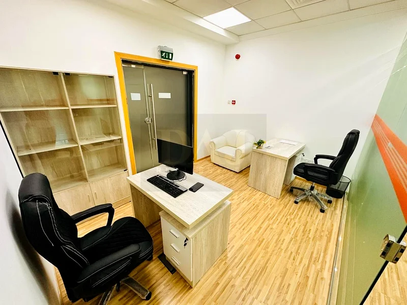 Amazing Office | Bank Account Assistance | Near to Metro Station63618207802243112
