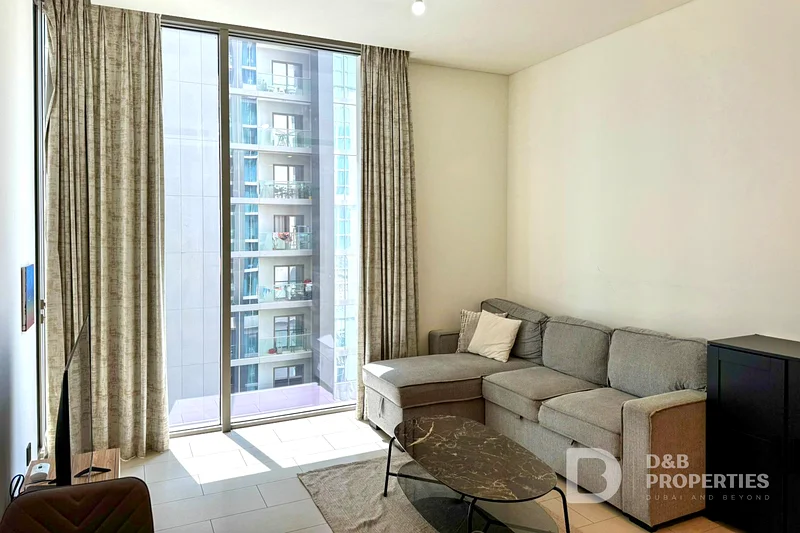 Burj Khalifa View | Pool Facing | Furnished64016556756225110