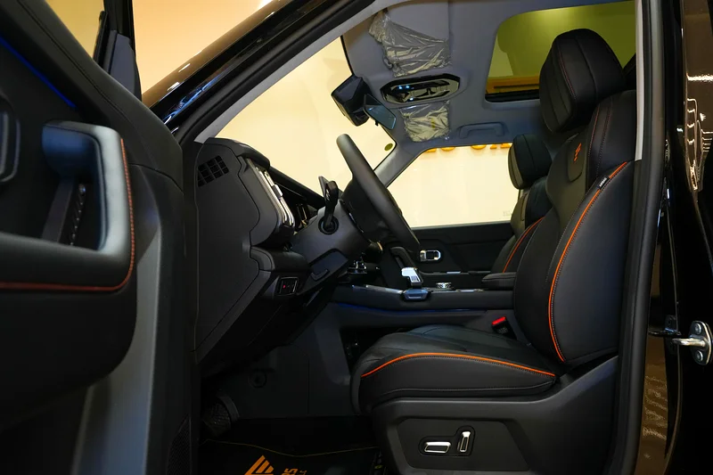 2025 JETOUR T1 4WD 2.0T / CHINESE SPECIFICATION63613465577347114