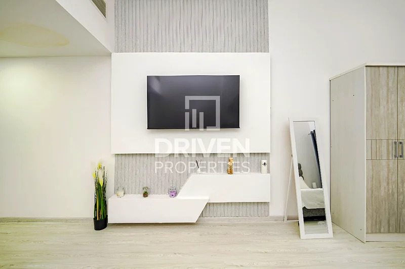 Smart Living | Ready to move in | Close to Mall63786649514627114
