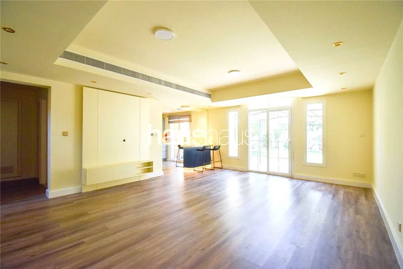 Type 3M | Lake Views | Upgraded63922512668289111