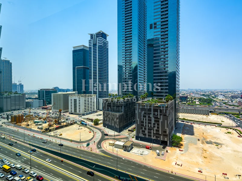 حصرية | مجهزة حديثًا | بالقرب من المترو | شاغرة63618504756739114