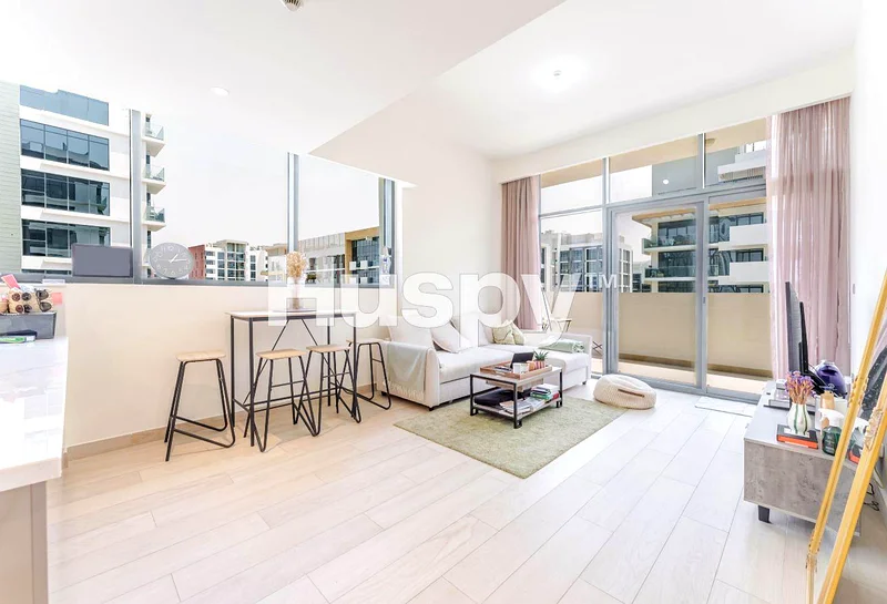 Corner Unit l Pool View l Mid Floor63975530822146114