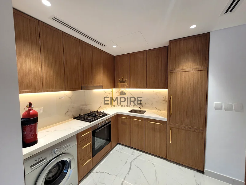 Spacious layout /Brand New / Chiller Free63801040350977111