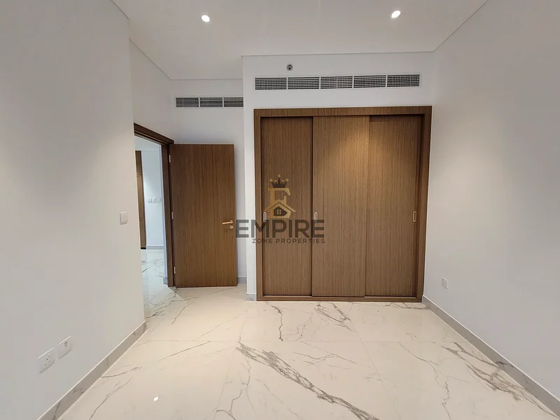 Spacious layout /Brand New / Chiller Free63801040350977112