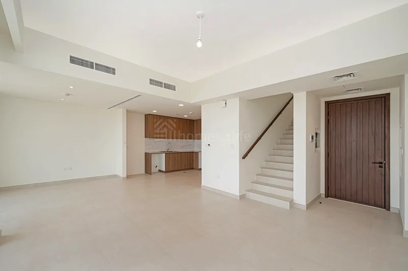 Brand New 3BR+Maid | Single Row | Close to Exit63951830976770114