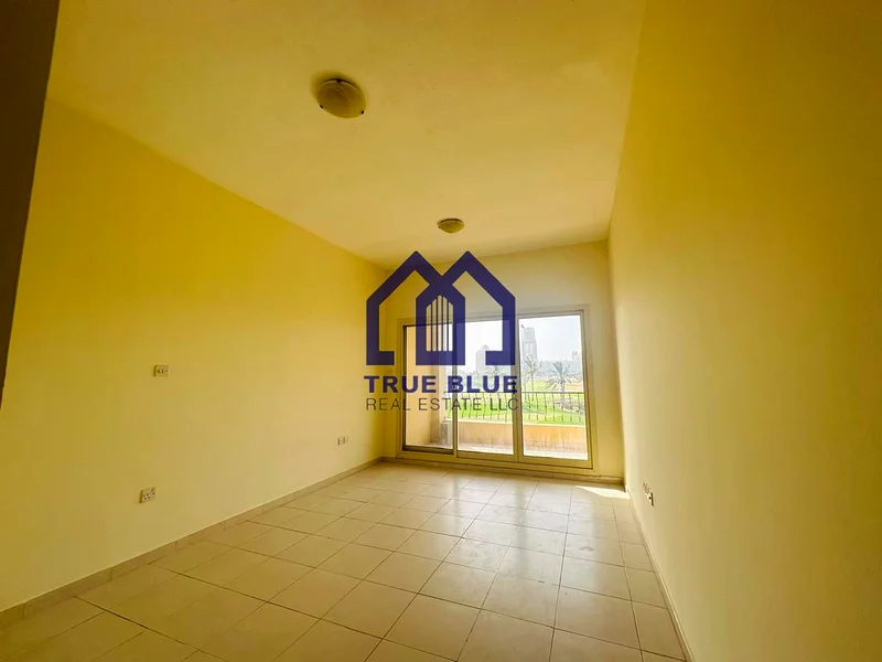 Large Balcony | Stunning Golf View | Close to Mall63814161103105114
