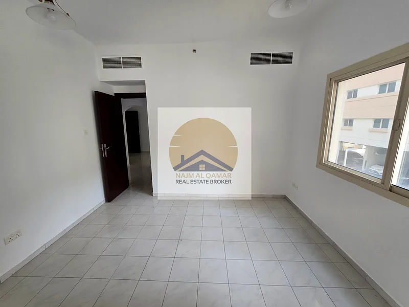 2BHK With Balcony Near Pond Park Only 55k63756782498561110