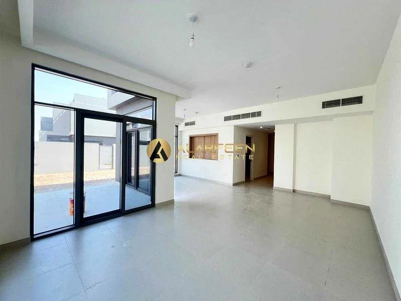 Single Row | 4Bedroom | Maid & Study | Vacant63752076553473113