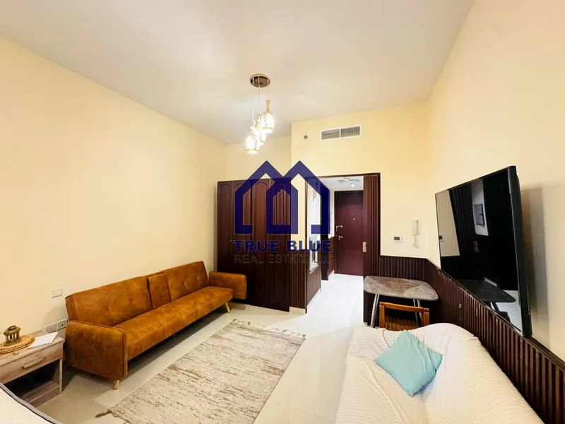 Spacious Studio | Community View | Prime Location63814456988290113