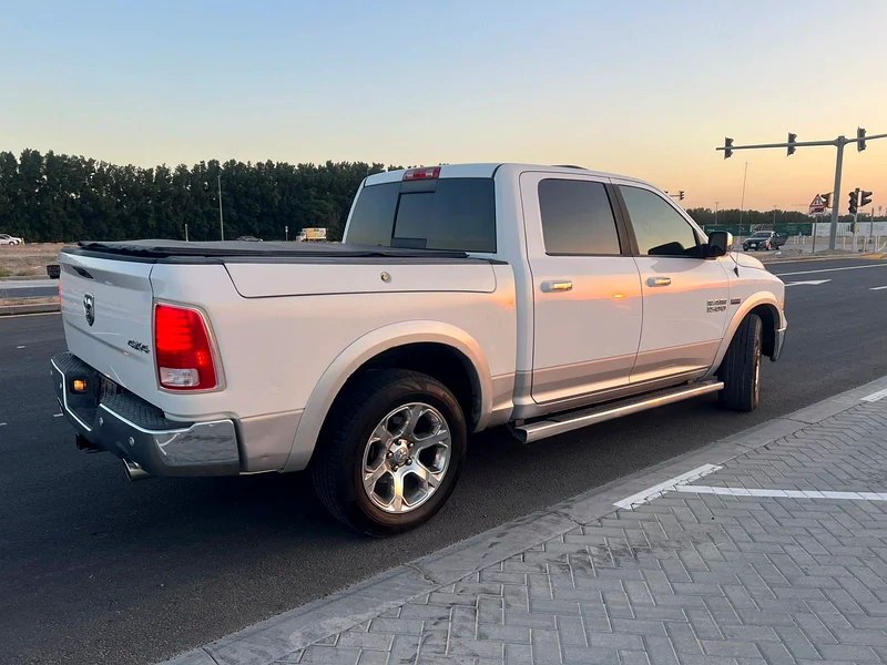 Dodge Ram 5.7 Rebel 1500 4x4 5.7L Hemi V-8 GCC دودج رام خليجي فتحة سقف63612063016449111
