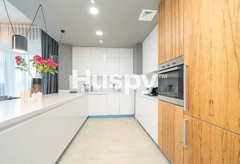 Vacant | Furnished | Pool View64016044114435112