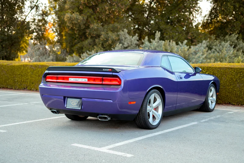 2010 Dodge Challenger SRT | Only One In UAE | GCC Specs | REF#D7528763612062835843113