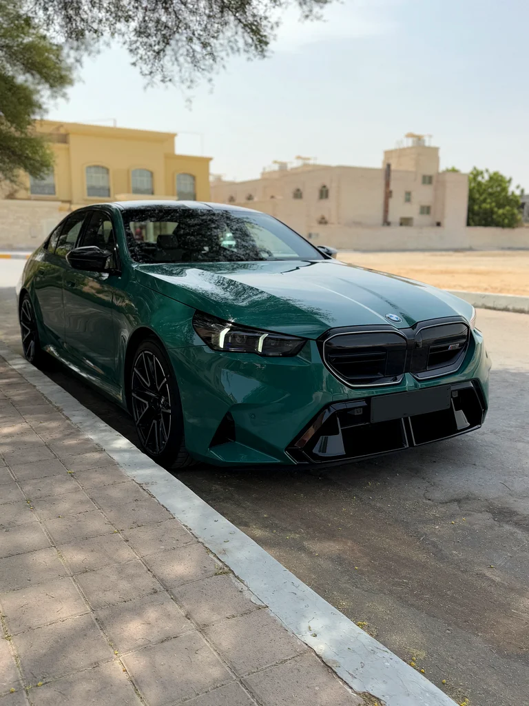BMW M5 2026 , CERAMIC BRAKES , INDIVIDUAL GREEN COLOR , 5 YEARS SERVICE AND WARRANTY63612092091265112