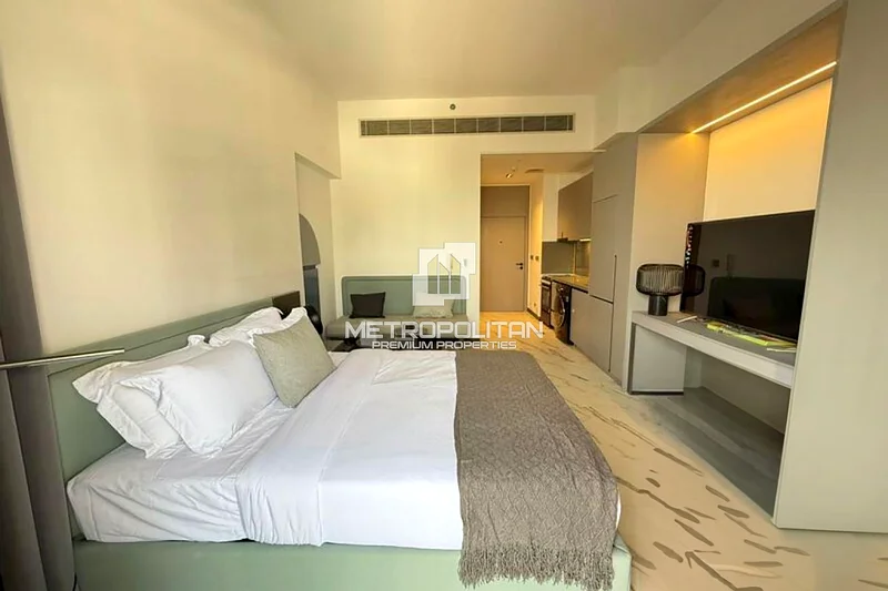 Fully Furnished | Low Price | Ready to Move63748661451394113