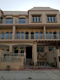ٍٍٍٍOwn a luxurious 4-bedroom townhouse for the price of a 2-bedroom apartment – only 2 units 