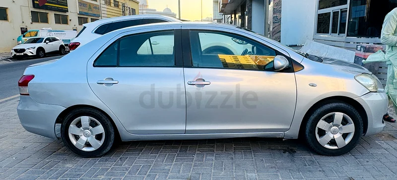 Toyota Yaris63612448847619114