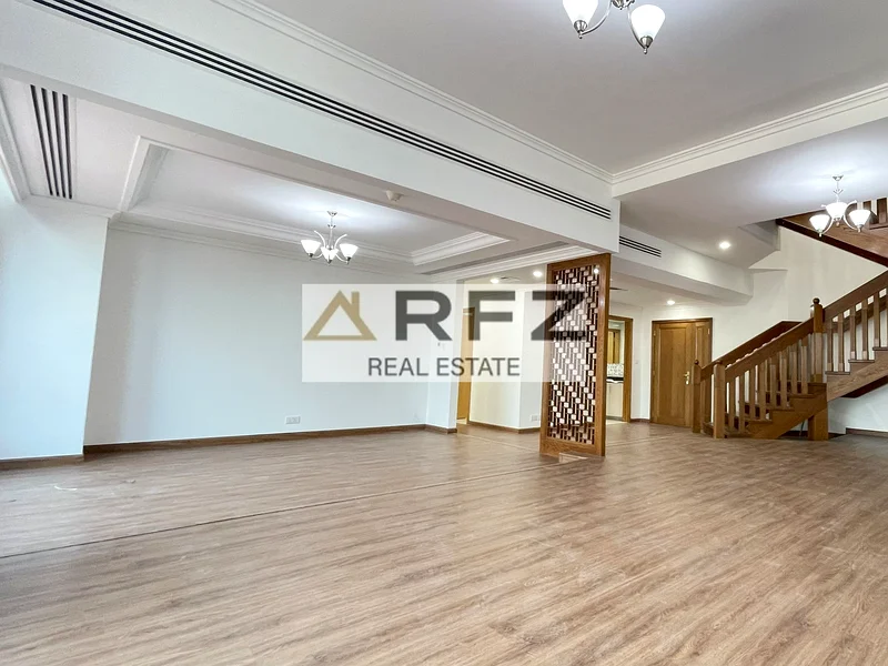 شقة أنيقة من 3 غرف نوم مع تراس | فيهدى هايتسس، بر ديرة63768649617793114
