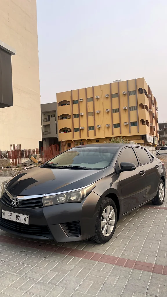 Toyota corolla 2015 GCC63612452099203114