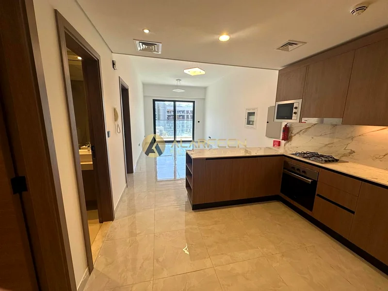 1 bhk Apartment + Study | best ammenities | Road view63778781808130111