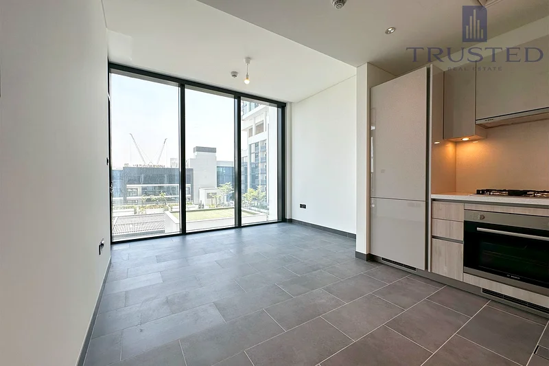 1 BR | Unfurnished | Prime Location64017854412289112