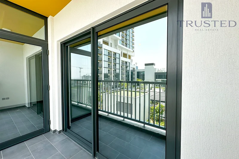 1 BR | Unfurnished | Prime Location64017854412289111