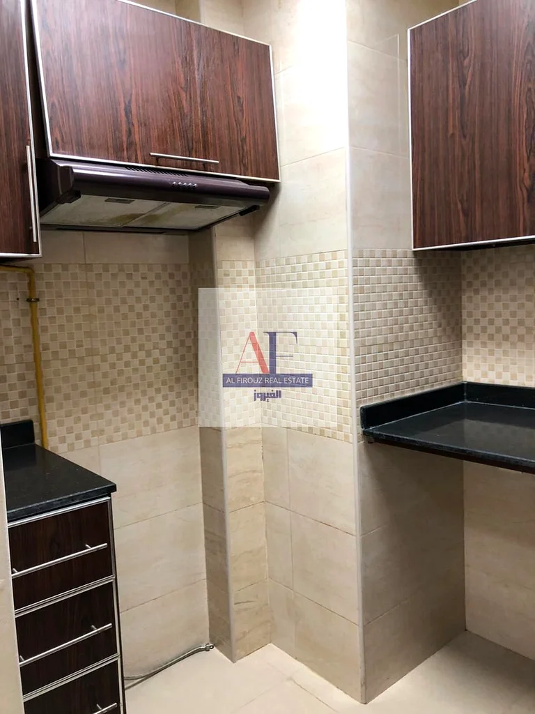 شقة بغرفة نوم واحدة | غير مفروشة | جاهزة للانتقال63786870984833114