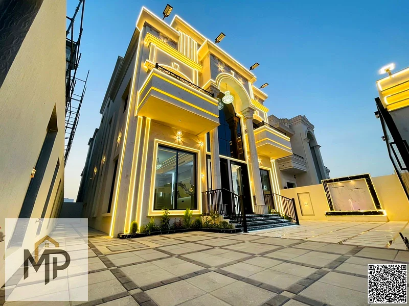 A villa directly from the owner, with personal finishing, on a main street, close to all services. Freehold for all nationalities and without a down p63904952031875111
