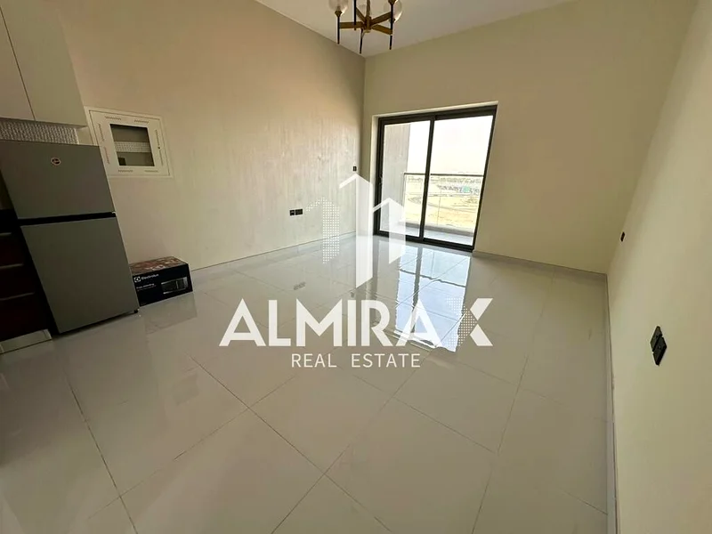 صفقة جيدة | شقة فارغة | أجهزة مجانية | حالة رائعة63933209103873111